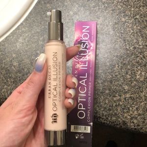Urban decay optical illusion primer